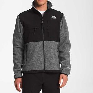 Northface Denali Men’s Medium Black and Gray full zip fleece